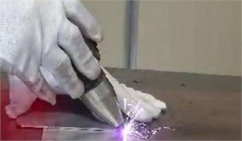 手持式激光焊接机在焊接金属材料时值得注意的2点